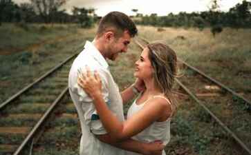 金融系统开发案例